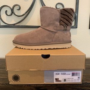 UGG Women’s Adria Boots - Stormy Grey